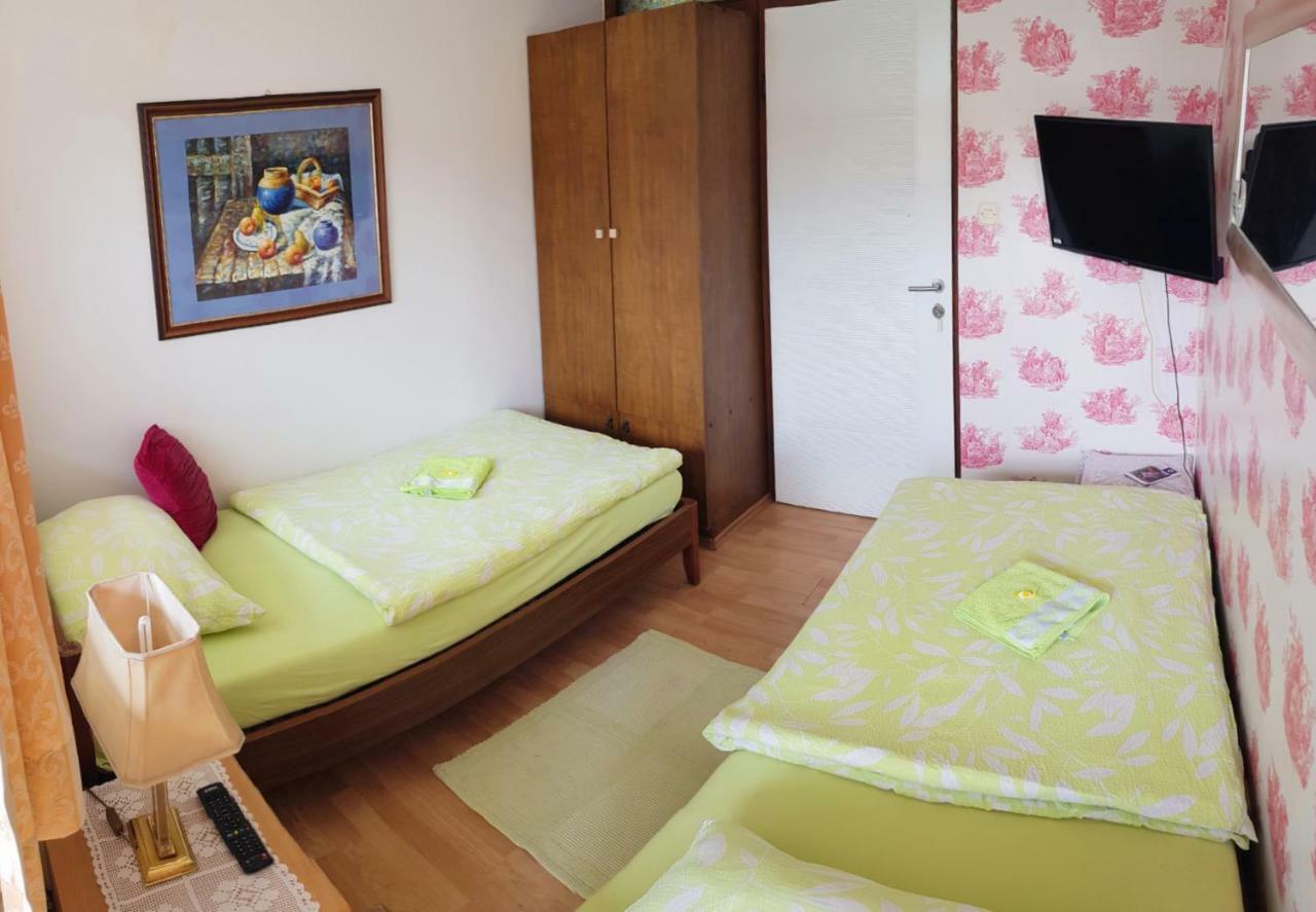 Hostel Pansion Lion Saraievo Exterior foto